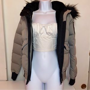gray with black detailing puffer jacket